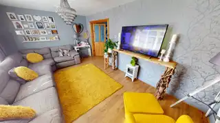 23 Hillhall GardensImage 3