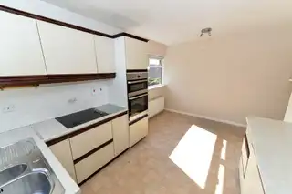 10 Moyra DriveImage 7
