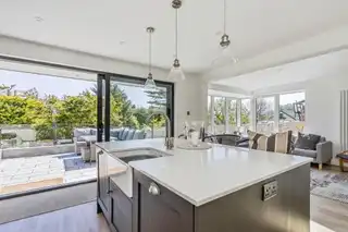 19 Cherrymount ParkImage 7