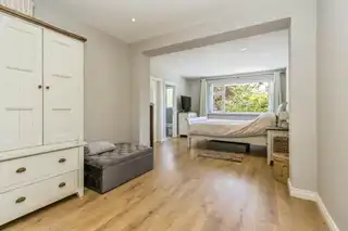19 Cherrymount ParkImage 9