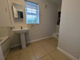 2 Rhanbuoy GardensImage 6