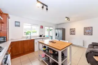 11 Hawthorne DriveImage 5