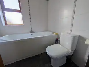 25 Longfield WayImage 14