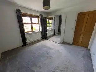 25 Longfield WayImage 10