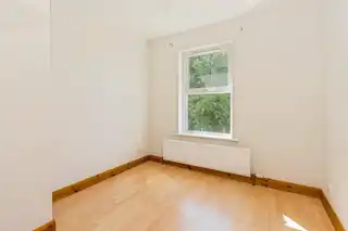24 Regency SquareImage 15