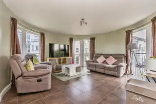 4 Linen TerraceImage 3