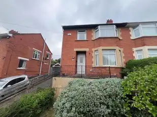 45 Church AvenueImage 4