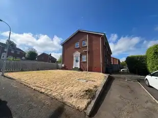 15 Manor ParkImage 6