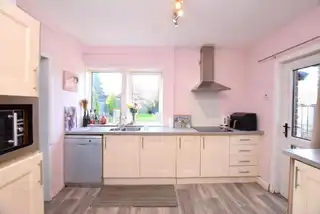 328 Holywood RoadImage 7