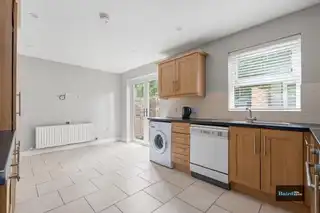 7 North CloseImage 7