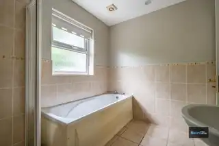 7 North CloseImage 22
