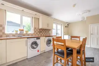 10 Westclare CourtImage 13