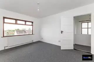 11 Woodvale ParkImage 16