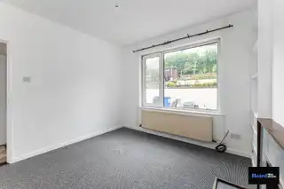 11 Woodvale ParkImage 8
