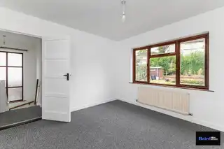 11 Woodvale ParkImage 13