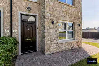 28 Bramley MeadowsImage 4