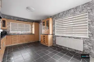 206 Brackaville RoadImage 13