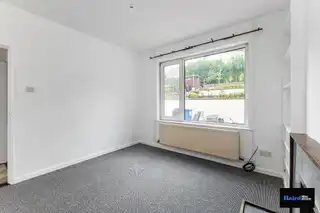 11 Woodvale ParkImage 8