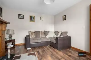 7 Brae CourtImage 8