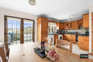 7 Brae CourtImage 16