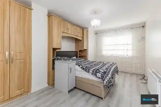 6 Brookfield MewsImage 25