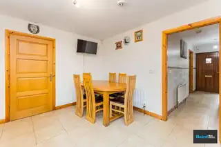 6 Brookfield MewsImage 15