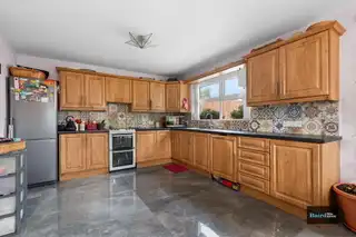 20 Brookfield CrescentImage 10