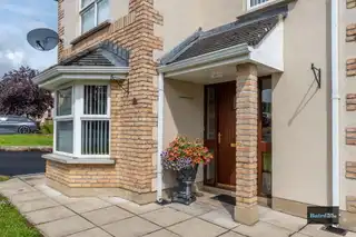 20 Brookfield CrescentImage 2