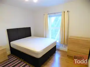 Apt 6, GlencairnImage 9