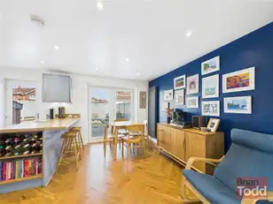 1 Arran GardensImage 8