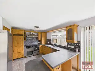 85 Lindara DriveImage 3