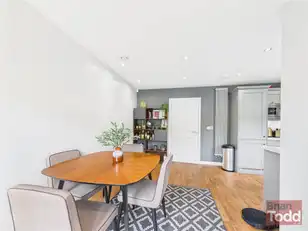 63 Blackthorn RiseImage 6