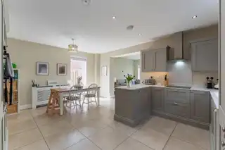 18 Millmount Village SquareImage 7