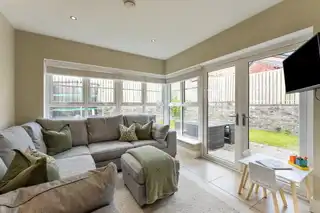 18 Millmount Village SquareImage 11