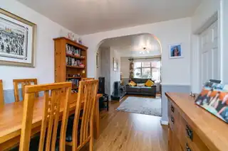 8 Thornhill MewsImage 7