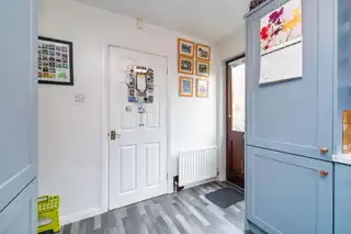 8 Thornhill MewsImage 9