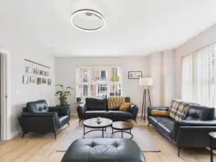 16 Castlehill WoodImage 4