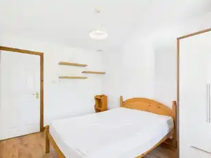 Apartment 19 Sandown Court 82 Sandown RoadImage 6