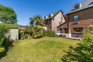 71B Shandon ParkImage 39