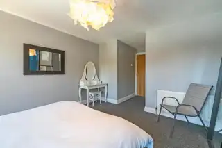 71B Shandon ParkImage 23