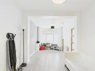 84 Melrose StreetImage 7