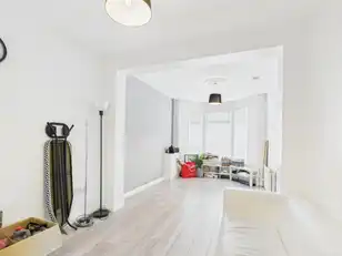 84 Melrose StreetImage 6