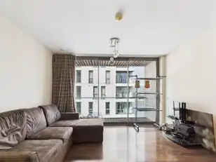 Apartment 11.41 The Arc 2L Queens RoadImage 4