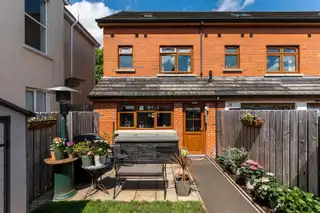 17A Wandsworth ParadeImage 24