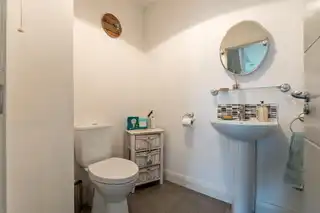 17A Wandsworth ParadeImage 10