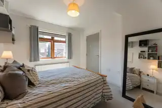 17A Wandsworth ParadeImage 12