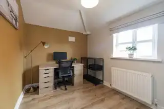 30 Wandsworth GardensImage 17