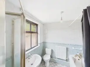 1 Carolhill GardensImage 8