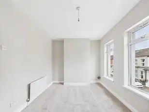 18 Kensington AvenueImage 12