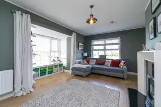 11 Coopers Mill GardensImage 7